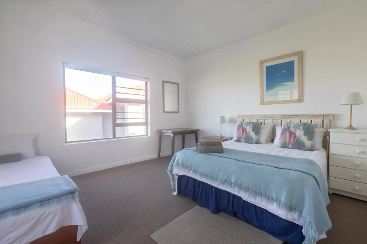 The Beauty Of The Wildside 3 Bedroom * Cape St. Francis